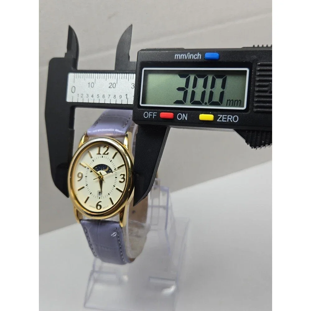 Womens Vintage Avon Moon Phase Date Womens Gold Tone Leather Watch New Battery